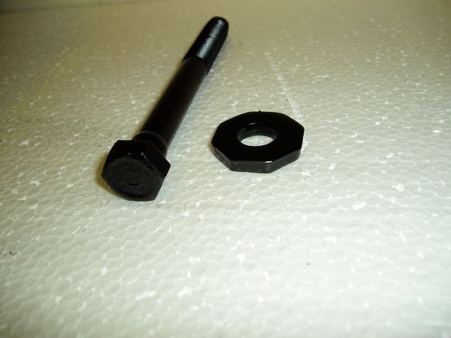 img/steeringboxbolt.jpg